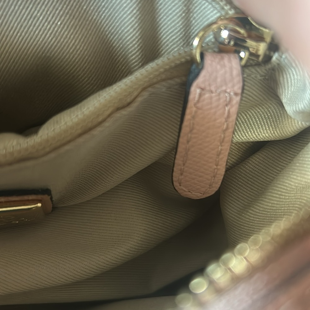 Valentino by Mario Valentino box pink crossbody handbag chain strap small - Picture 8 of 10